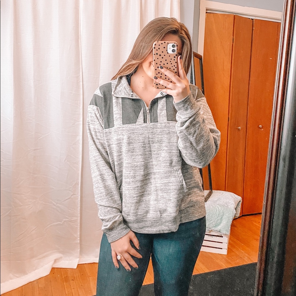 victoria secrets sweatshirt